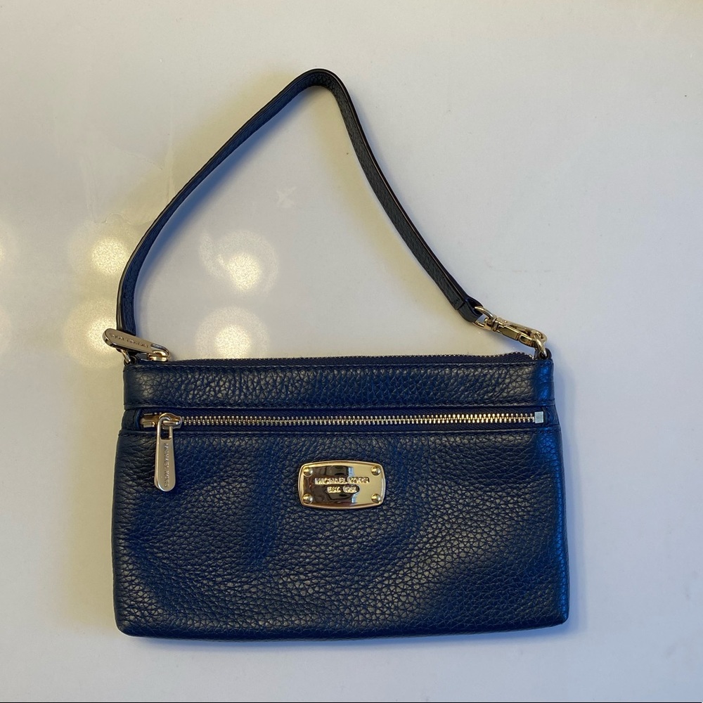 Michal Kors Wristlet